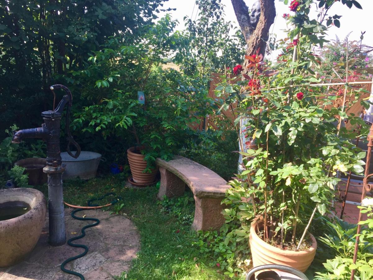 Appartamento Blaues Haus Niederdorfelden Esterno foto