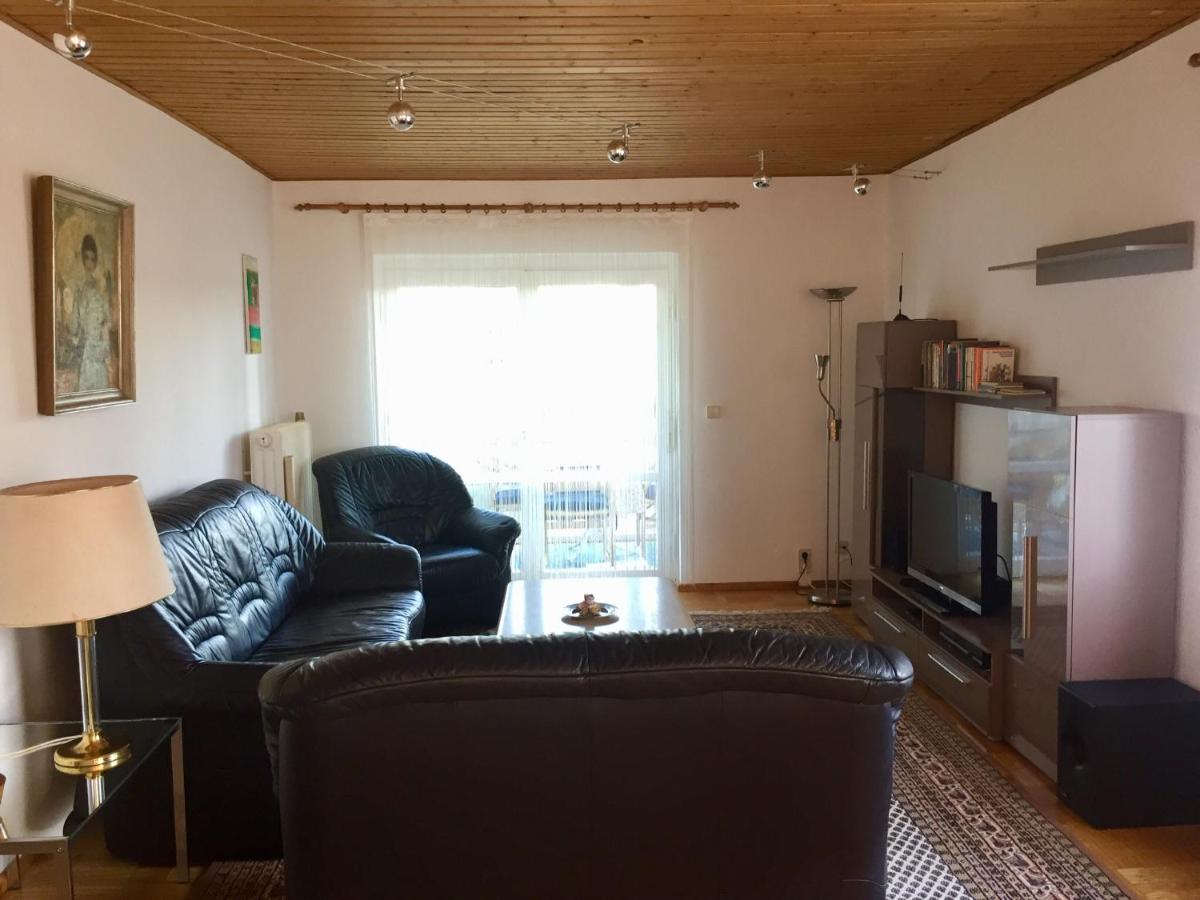 Appartamento Blaues Haus Niederdorfelden Esterno foto